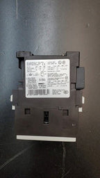 SIEMENS SIRIUS 3RT1024-1B Contactor E05 3 Phase