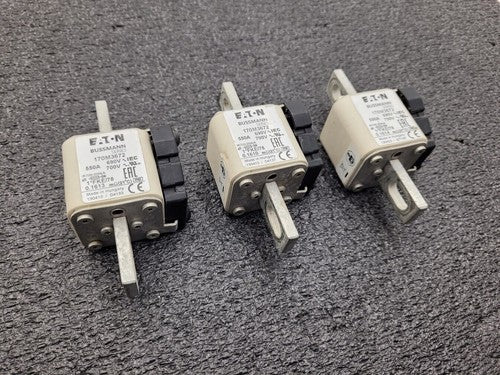 Lot of 3x Eaton Bussman High Speed Fuse-Link Fuse 170M3672 Relay 550A 690-700V