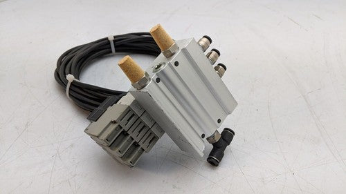 3x SMC SY5140-5DZ Base Mount Solenoid Valves 0.15~0.7MPa 5 Port 2 Position 24VDC