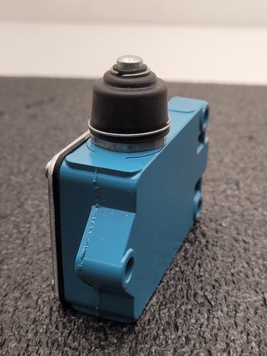 Honeywell Micro Switch BAF1 Limit Switch 20A SPDT Top Plunger Actuator Blue