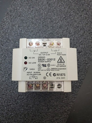 OMRON S82K-03012 DC DIN Rail Mount Power Supply 12VDC 2.5A Out 100-240V 0.9A In