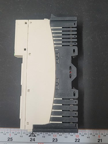 Schneider Electric STBART0200 Advantys Analog Input Module w/ STB XBA 1000 Base