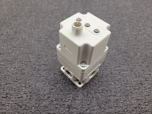 SMC ITV2030-312CL4 Electro Pneumatic Regulator 0-10VDC Input 0.7-70SPI Output C
