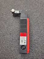 Omron STI TL4019-20241 Safety Interlock Switch 44534-2030 with Key Working Pull