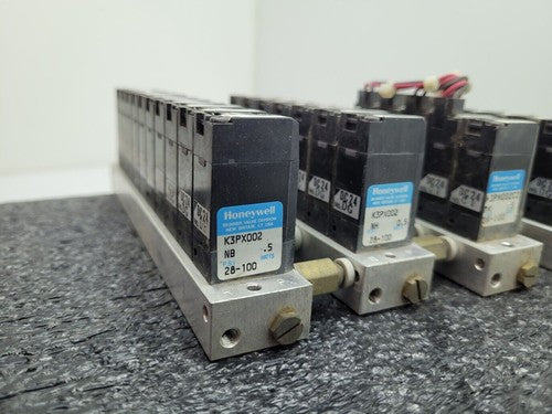 Lot of 29x Honeywell Solenoid Valve Block K3PX002 24VDC 28-100PSI 5/32 Connector
