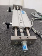 Festo DPZ-25-100-P-A 32705 Pneumatic Linear Air Cylinder Actuator w/ Sensors