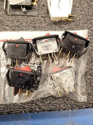 Industrial Electrical Switch Lot Toggle Rocker Micro 15A 125VAC Carling Cherry