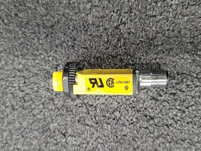 Banner MINI-BEAM SM312CV / SM312CV2 Convergent Mode Photoelectric Sensor