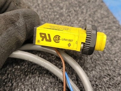 Banner Engineering SM312DQD SM312FQD SM312CV2 Photoelectric Sensors Lot