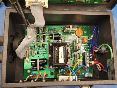 STI miniSafe Safety Light Curtain Controller MS4308 42268-02 with Cables