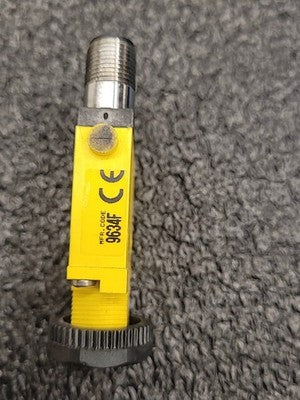 Banner Engineering SM312DQD SM312FQD SM312CV2 Photoelectric Sensors Lot