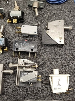 Industrial Electrical Switch Lot Toggle Rocker Micro 15A 125VAC Carling Cherry