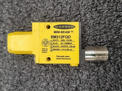 Banner Engineering SM312DQD SM312FQD SM312CV2 Photoelectric Sensors Lot