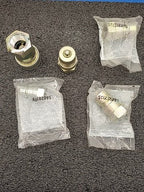 Eaton Aeroquip Hydraulic Quick Connect Coupling Fitting 5602810S 56021212S Lot