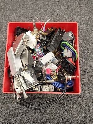 Industrial Electrical Switch Lot Toggle Rocker Micro 15A 125VAC Carling Cherry