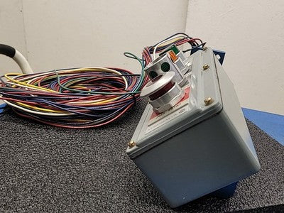 Allen Bradley Industrial Control  4 Button Pushbutton Panel Console E-Stop