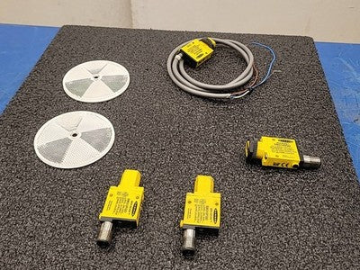 Banner Engineering SM312DQD SM312FQD SM312CV2 Photoelectric Sensors Lot