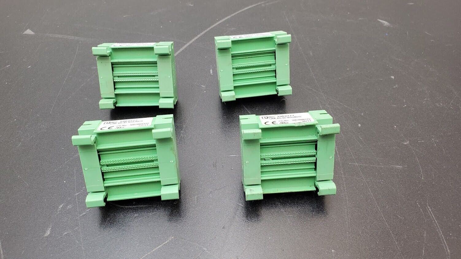 Phoenix Contact UM 45-D 9SUB/S 2962777, 9-Pos D-Sub Terminal Interface  Lot of 4