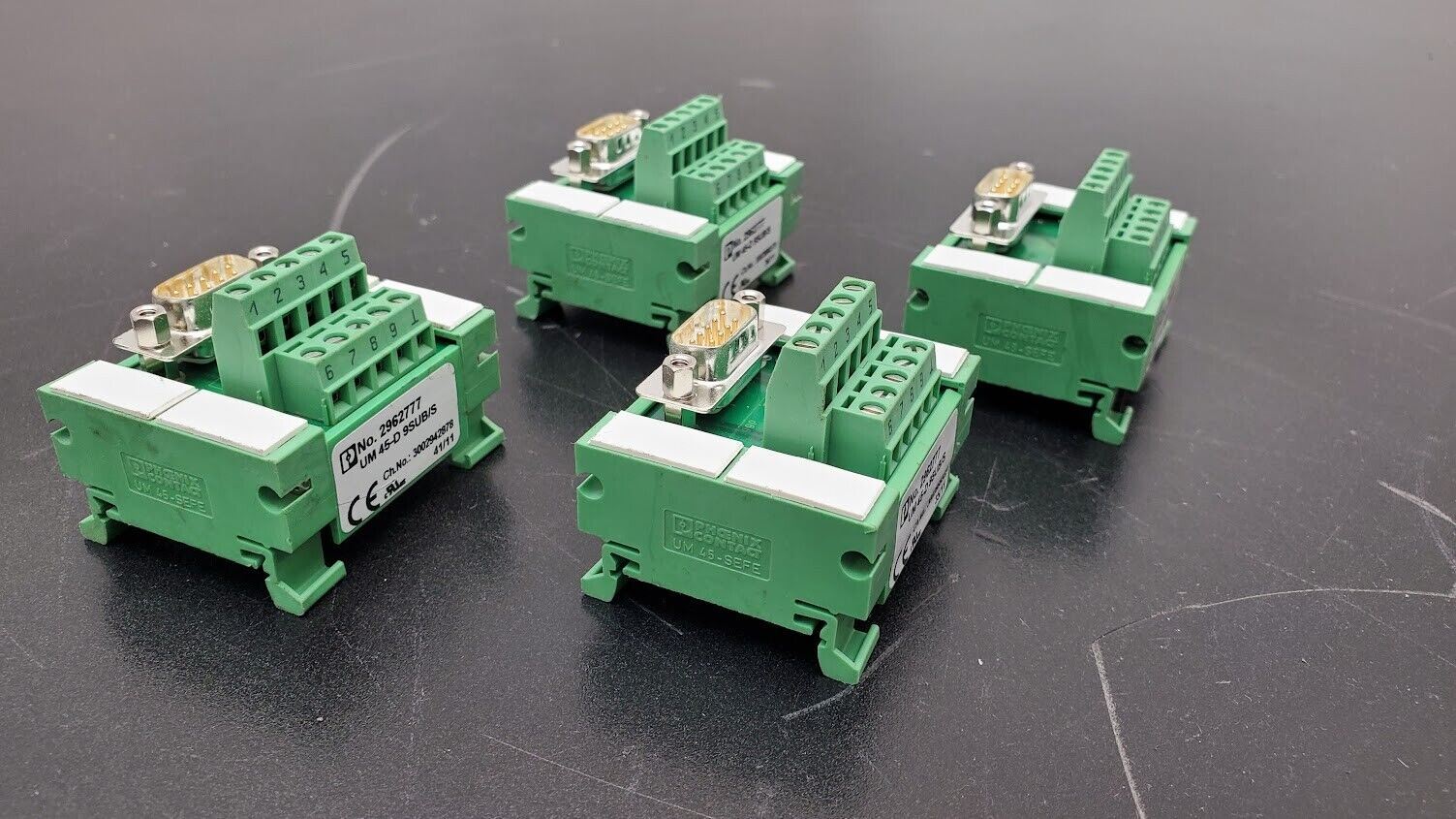 Phoenix Contact UM 45-D 9SUB/S 2962777, 9-Pos D-Sub Terminal Interface  Lot of 4