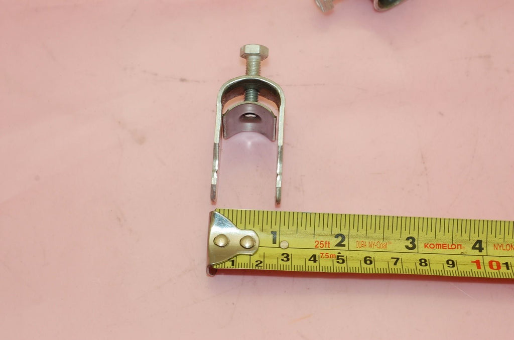 One-Piece Strut Clamps, 20mm - Lot of 50