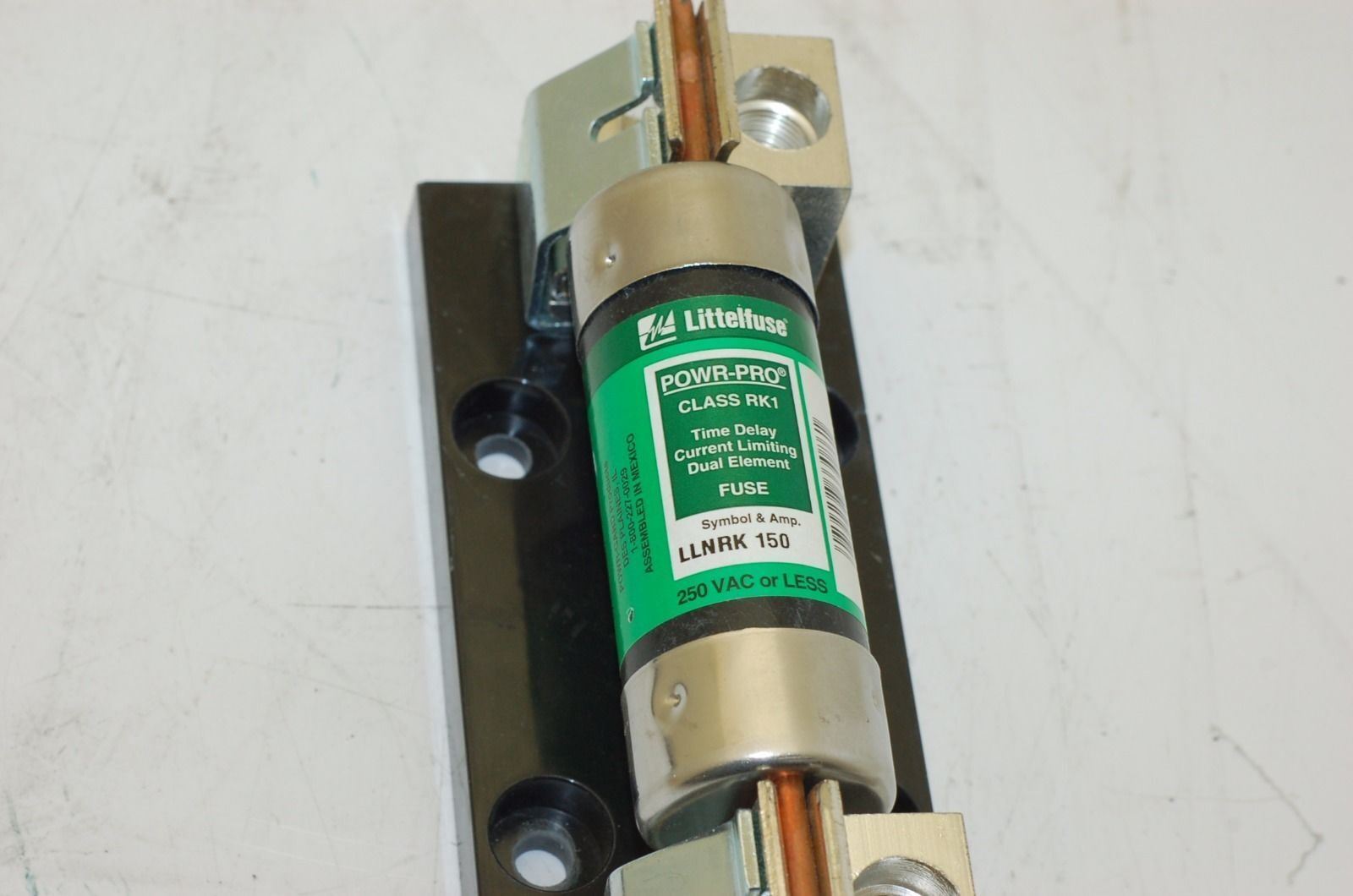Littlefuse LLNRK 150A Fuse, 250VAC w/ LFR252001C Holder