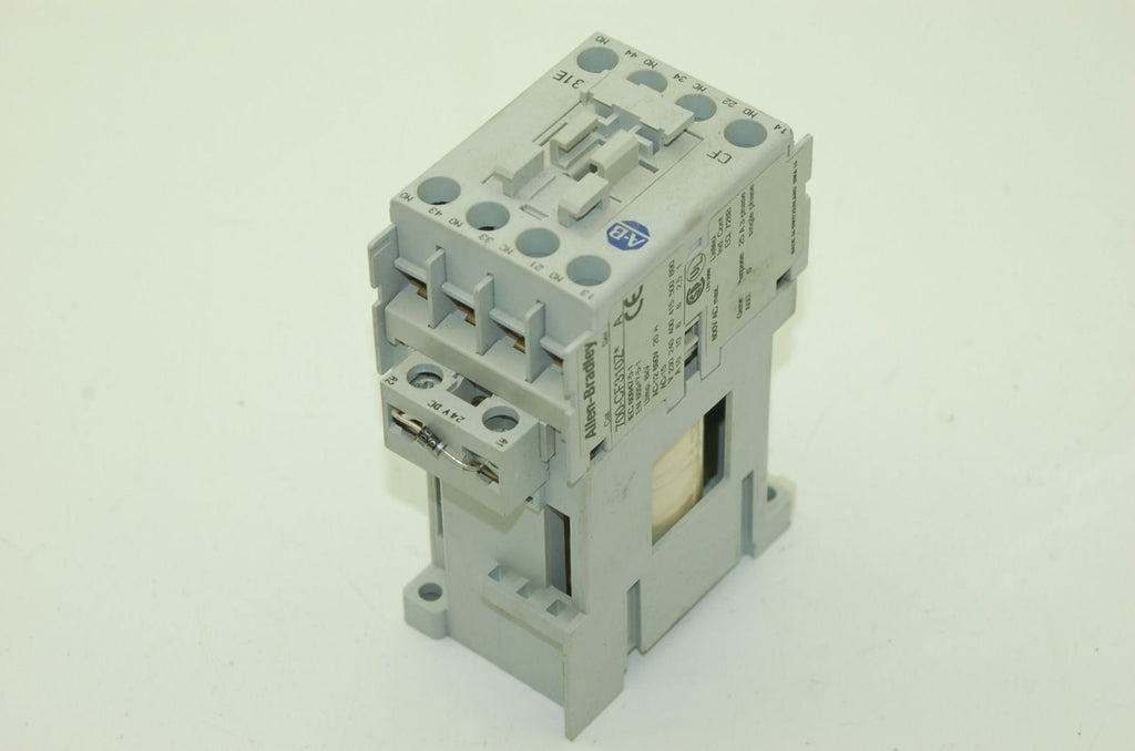 Allen Bradley 700-CF310Z Contactor, Ser. A, 600V, 25A, 1-PH