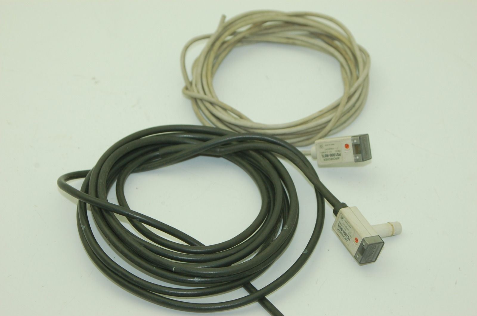 SMC PS1000-R07L 65PSI Pressure Switch 12-24VDC In 40MA Out 1/4" Port Lot of 2