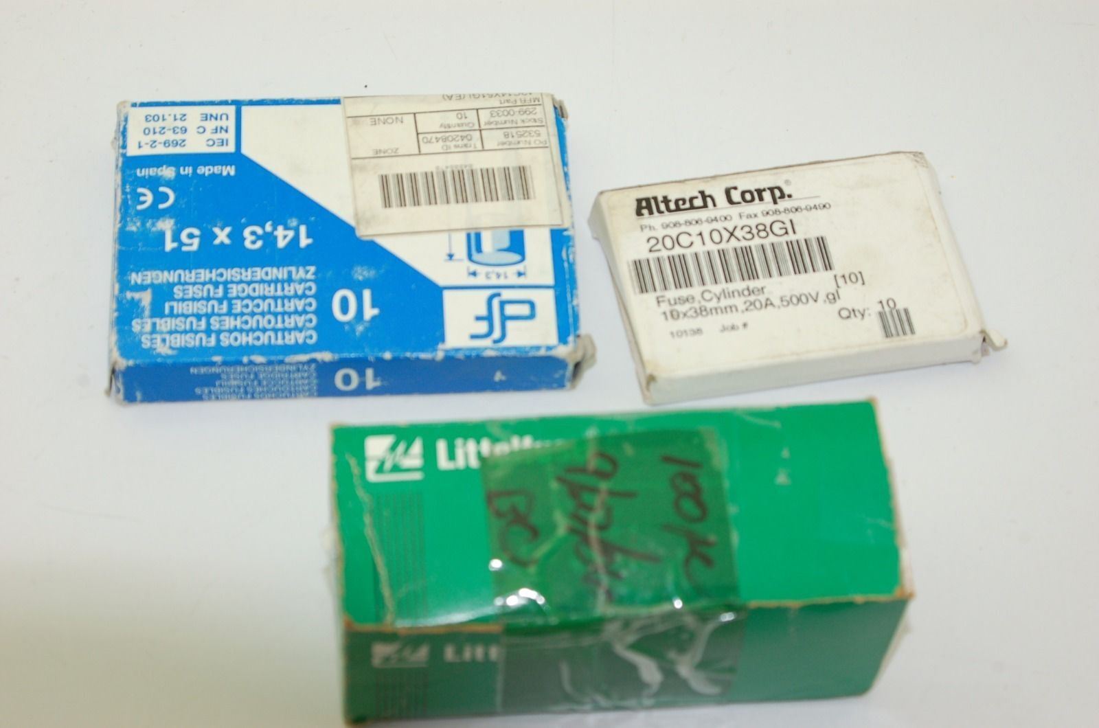 Littlefuse & Altech Cylinder Fuses - Lot of 100+ - NEW