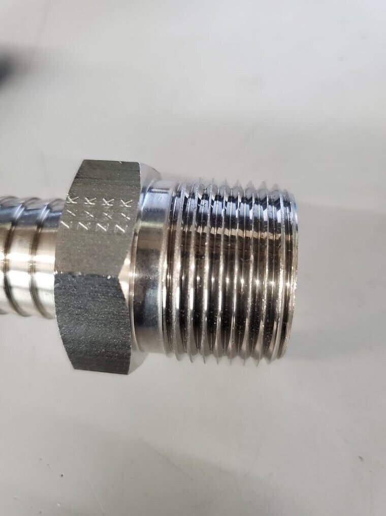 SSP Push-On Barb Male SS Pipe Connector 33mm Threads by 22mm Hose Lot of 4