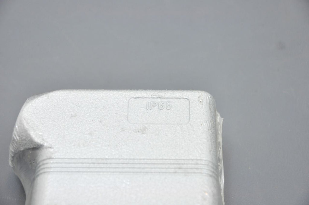 ILME IP65 2.5 Inches x 1.25 Inches Connector Housing Lot Of 4 NEW