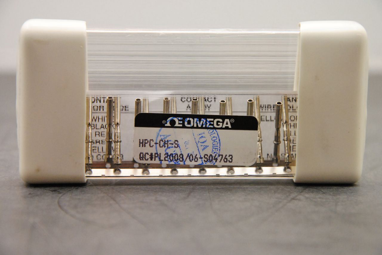 Omega HPC-CH-S Female Thermocouple Chromega (+) Sockets Lot of 100 NEW OLD STOK