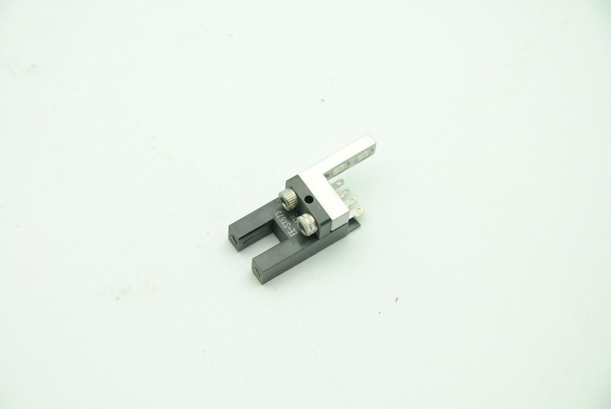 Omron EE-SX673 Slot Sensor - Lot of 10