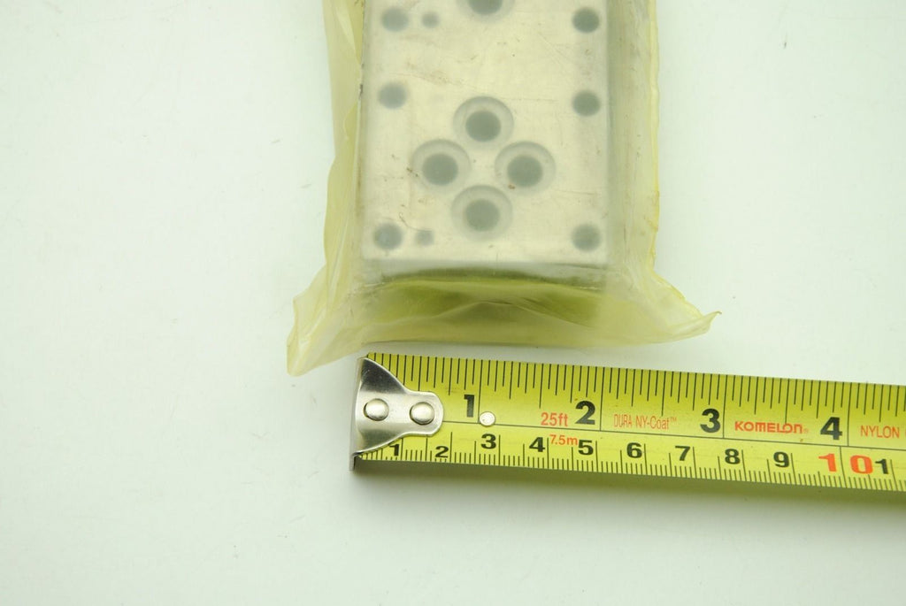 Damen Products LDD03TP022 Ductile Manifold - NEW