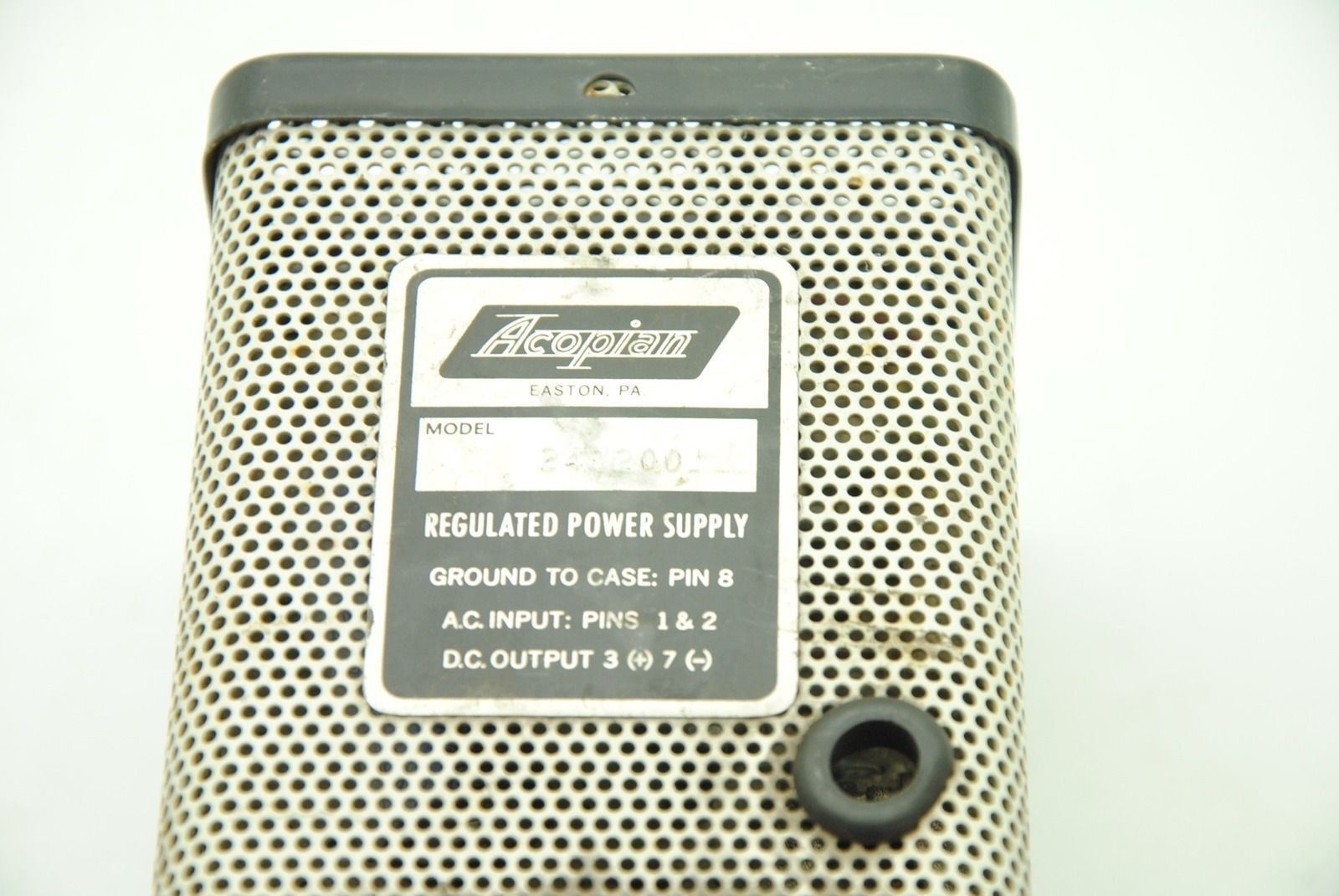 Acopian 24J200 Regulated Power Supply, 230VAC Input, 24VDC Output