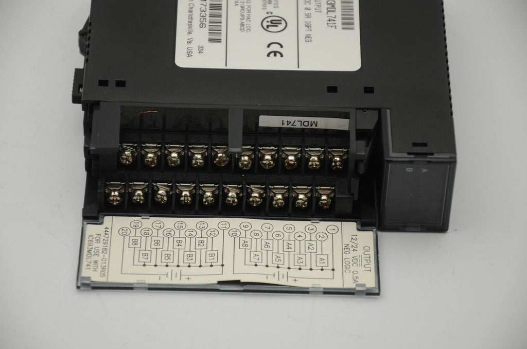 GE Fanuc IC693MDL741F 12/24VDC Output Module, 16PT
