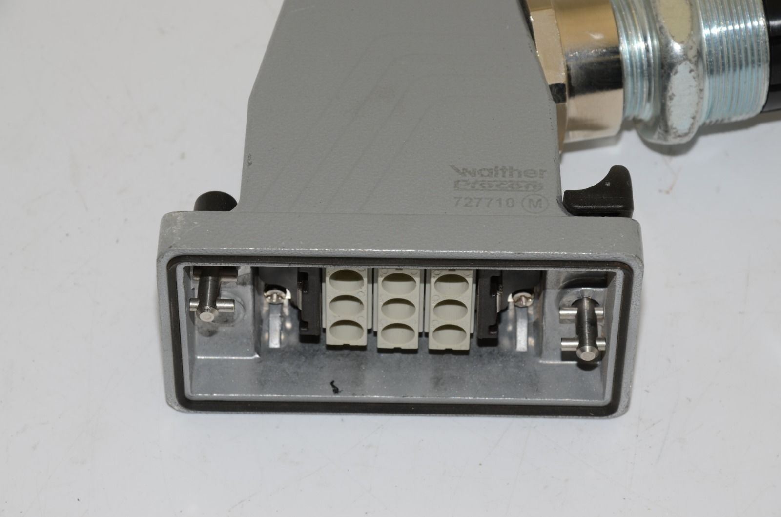 Amphenol C146-P10-001-G8 Connector w/ Walther Procon 727710 Housing - Lot of 2