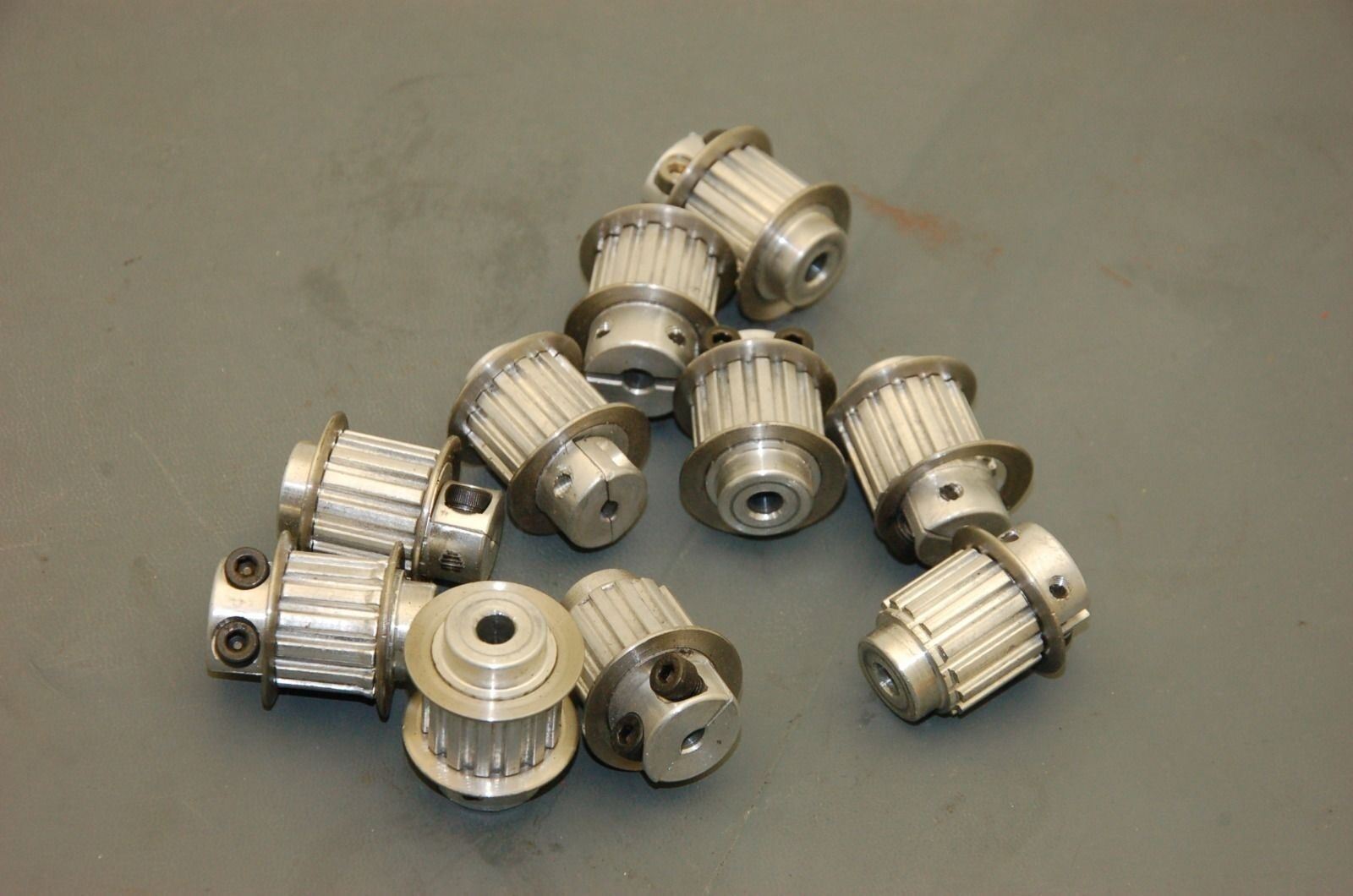 Aluminum Timing Belt Pulley 22mmD 6mm Bore 4mm Pitch for 16mmW Belt - Lot of 10