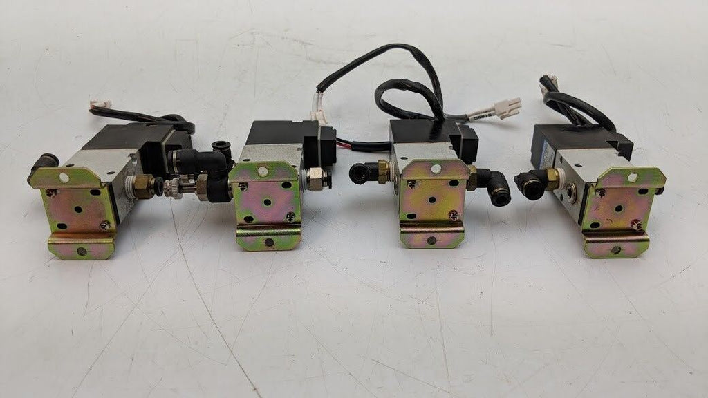 Koganei SV200E1-11-L-SR 24VDC Vacuum Valve 6mm Connectors -14PSI - Lot of 4