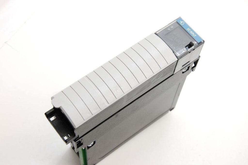 Allen Bradley 1756-IV16/A 16PT PLC DC Input Module 16 PT