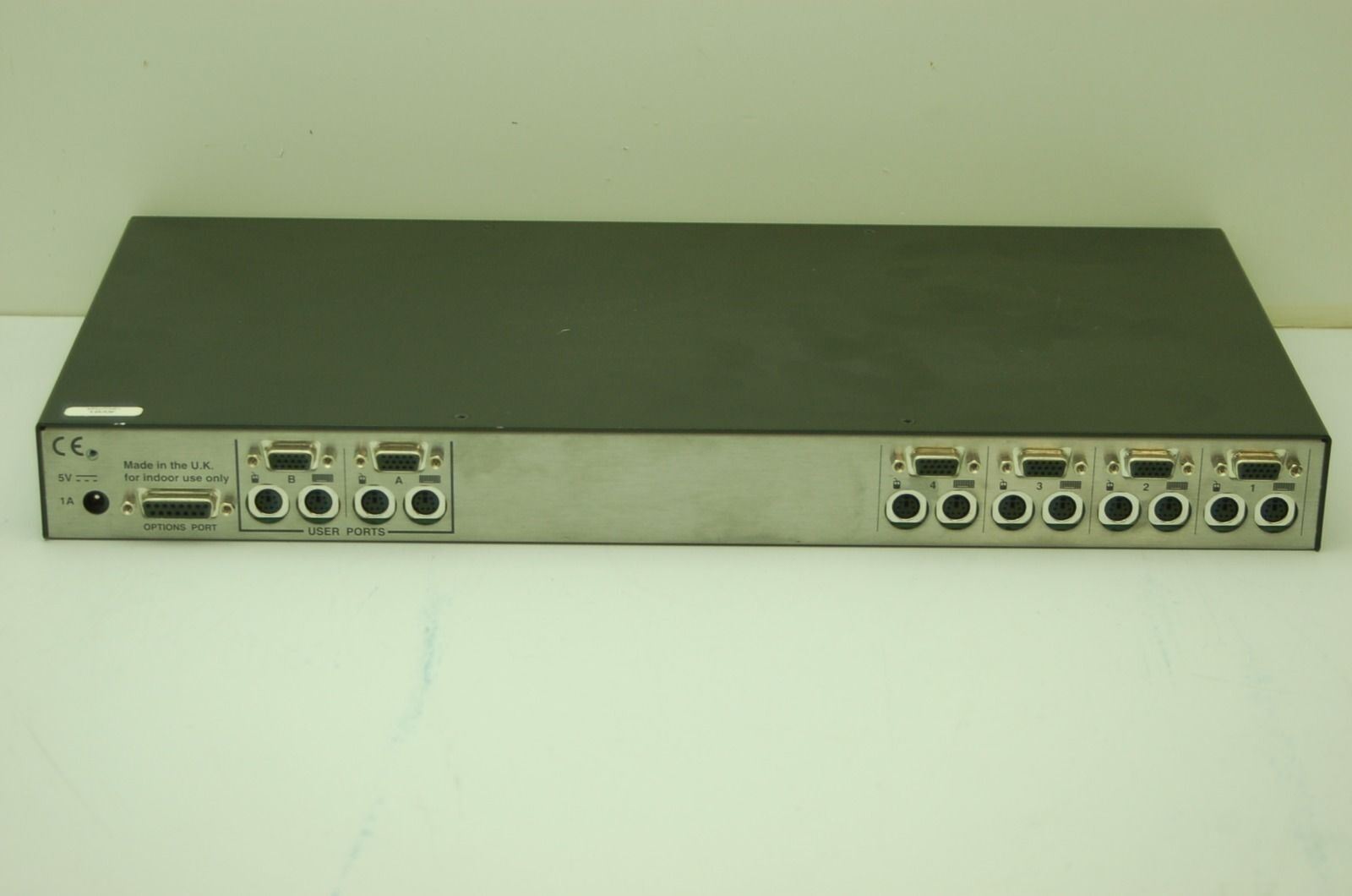 Adder SmartView Pro SV4 pro 4 Port KVM Switch PS2 VGA 5 VDC 1 A