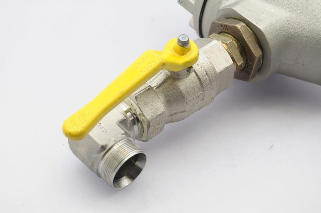 SMC EAR835-F14 Pilot Operated Pressure Regulator