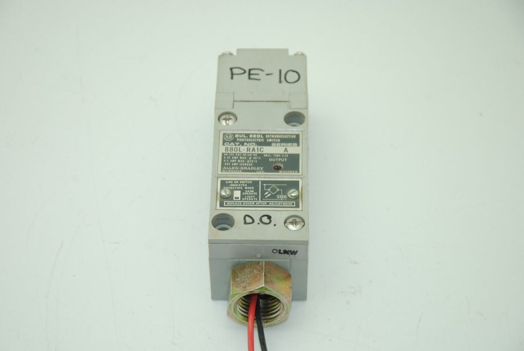 Allen Bradley 880L-RA1C, Photoelectric Switch