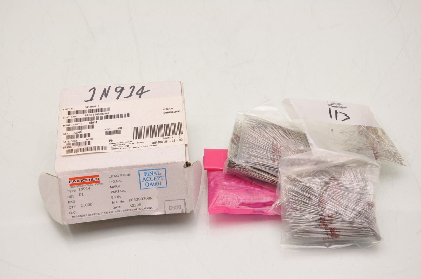 Fairchild 1B914 Small Signal Diode Lot of 2000