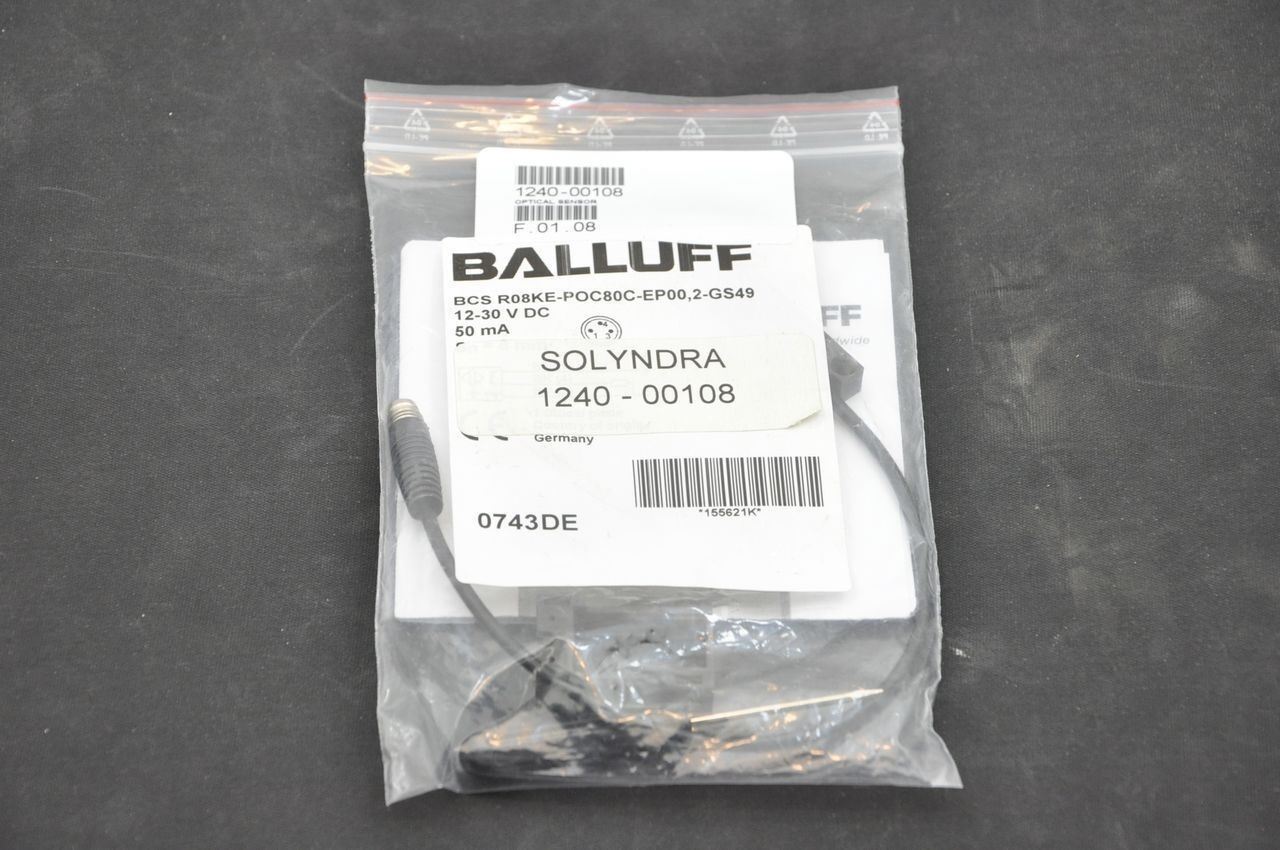 Balluff BCS R08KE-POC80C-EP00 2-GS49 Capacitive Sensor 24VCD NEW In Bag