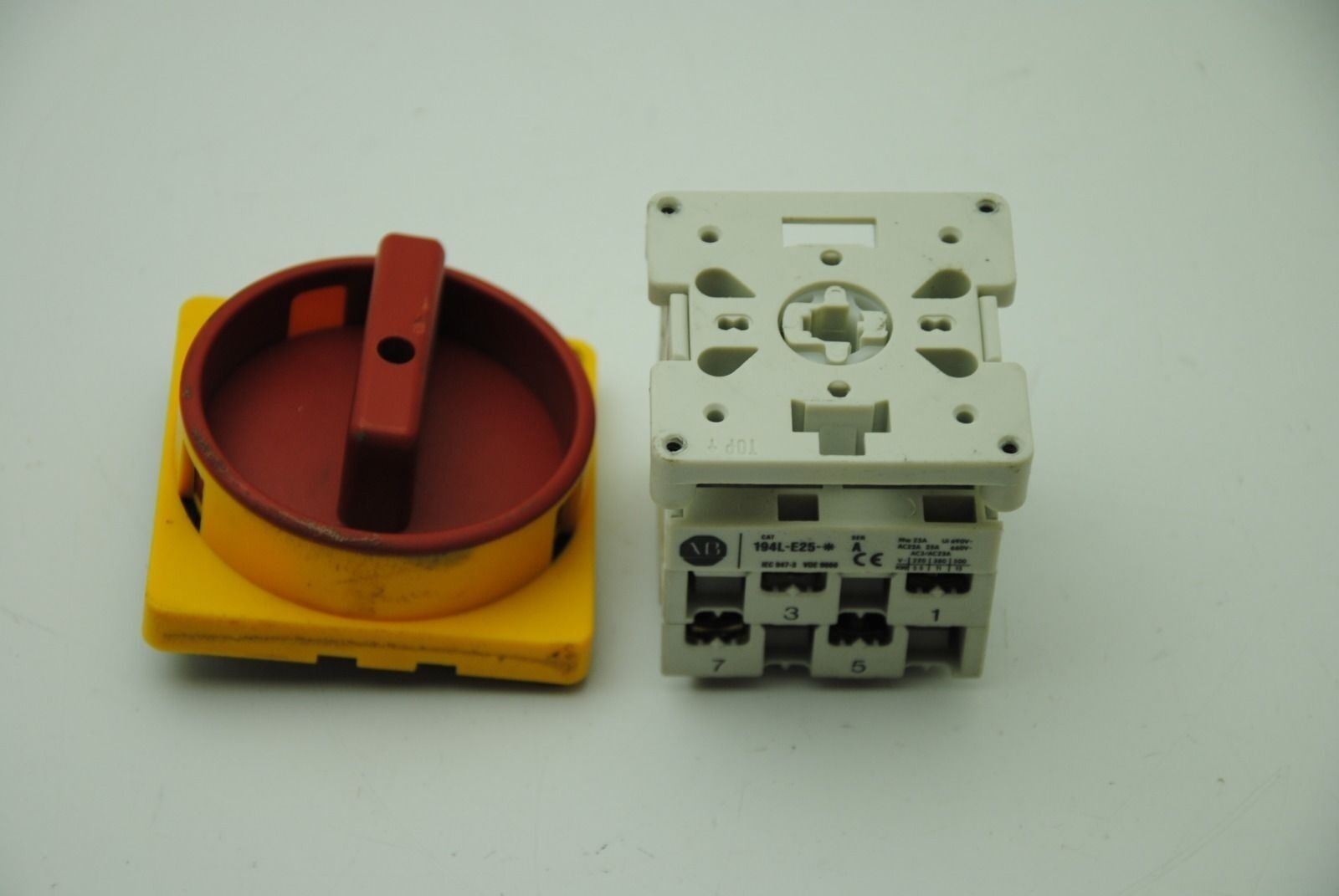 Allen-Bradley 194L-E25-1754, Control Switch, 25A