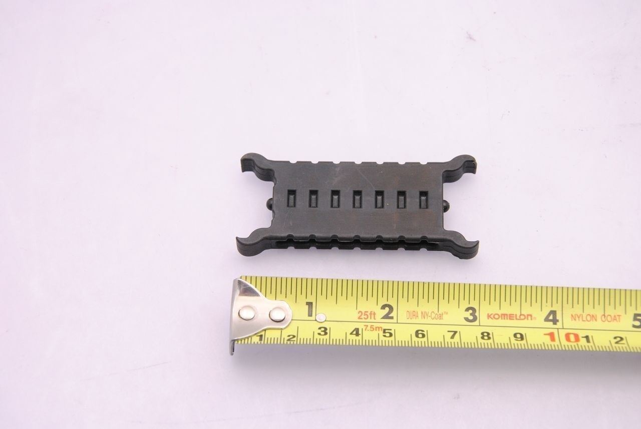 Cable Carrier Partitions  78 x 35 x 8mm - Lot of 25