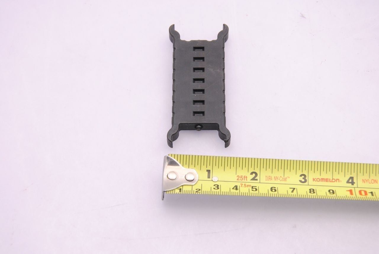 Cable Carrier Partitions  78 x 35 x 8mm - Lot of 25