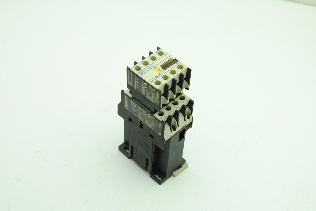 Telemecanique CA3 DN 40 Contactor w/ LA1 DN 40 Aux Contact Mount, 40A, 750V
