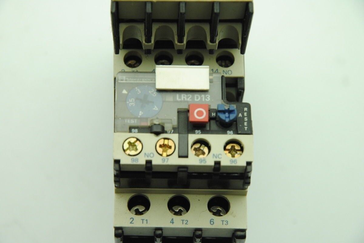 Telemecanique LP1 D12 10 Contactor, LR2 D13 Overload Relay & LA1 DN 40 Aux