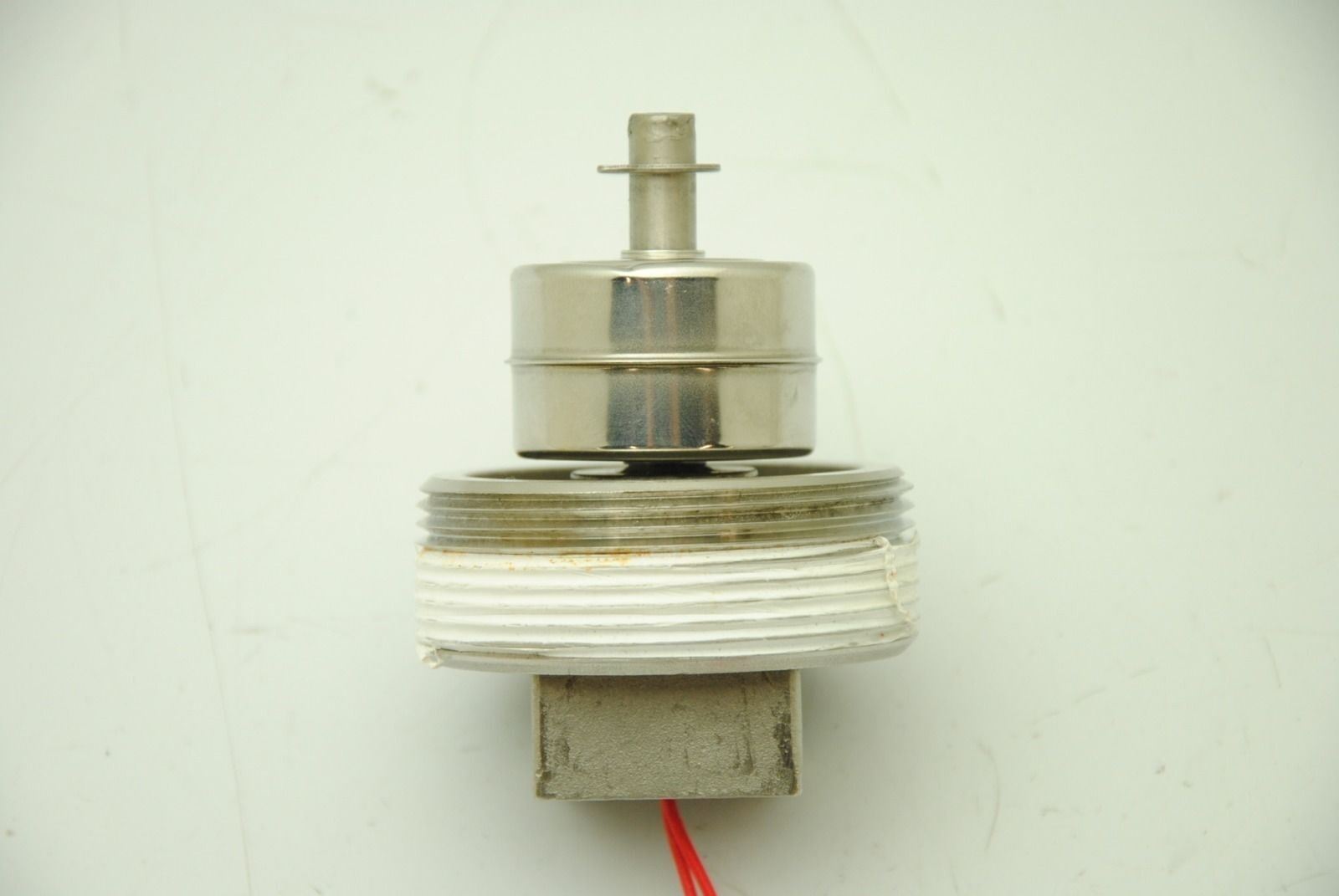 Gems Series LS-700 Level Switch #60241-NC-ON, 20VA 120-240VAC